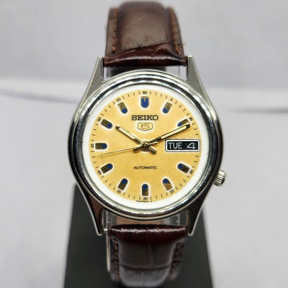 Vintage 1981 Original Seiko 5 Automatic 7S26-3040 Yellow face 21 Jewels Day-Date Japanese Men's Wrist Watch OG223