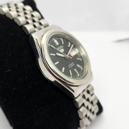 Vintage 1981 Original Seiko 5 Automatic 7S26-0290 Black face 21 Jewels Day-Date Japanese Men's Wrist Watch OG215