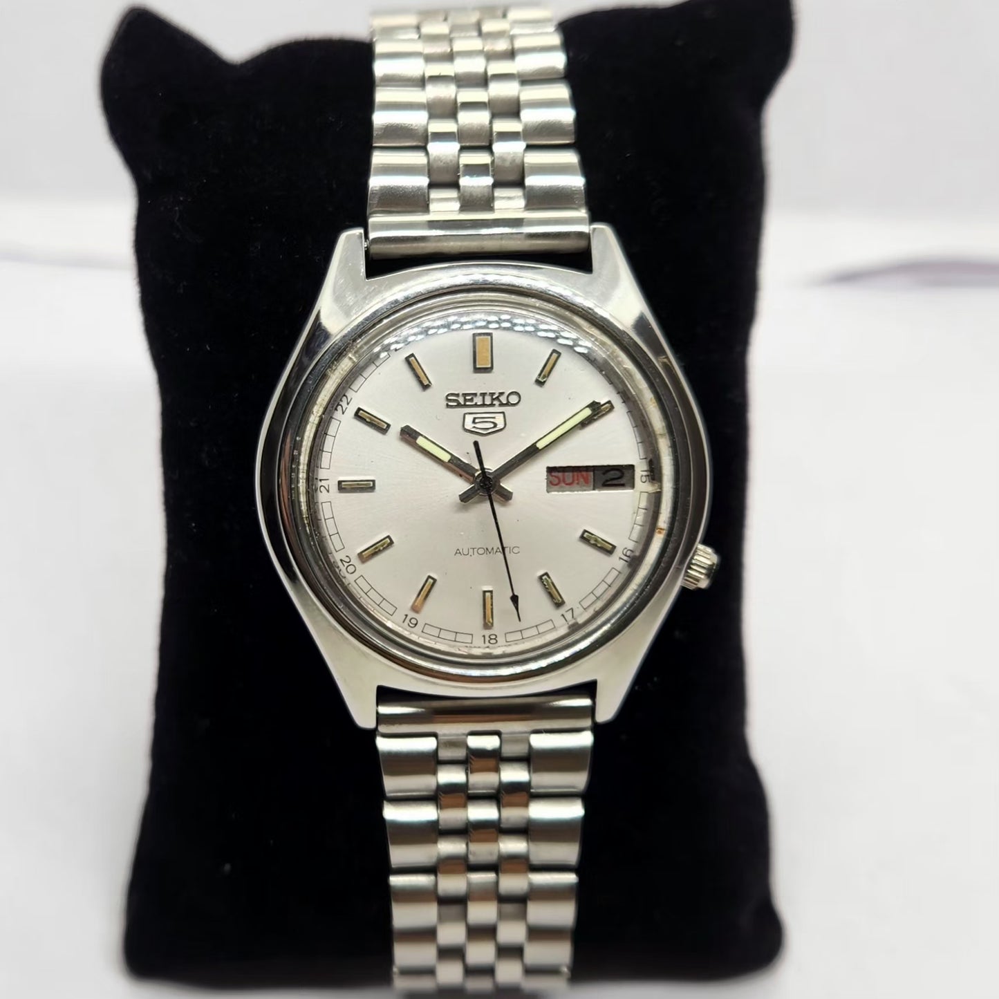 Vintage 1981 Original Seiko 5 Automatic 7009-4020 Silver face 17 Jewels Day-Date Japanese Men's Wrist Watch OG216