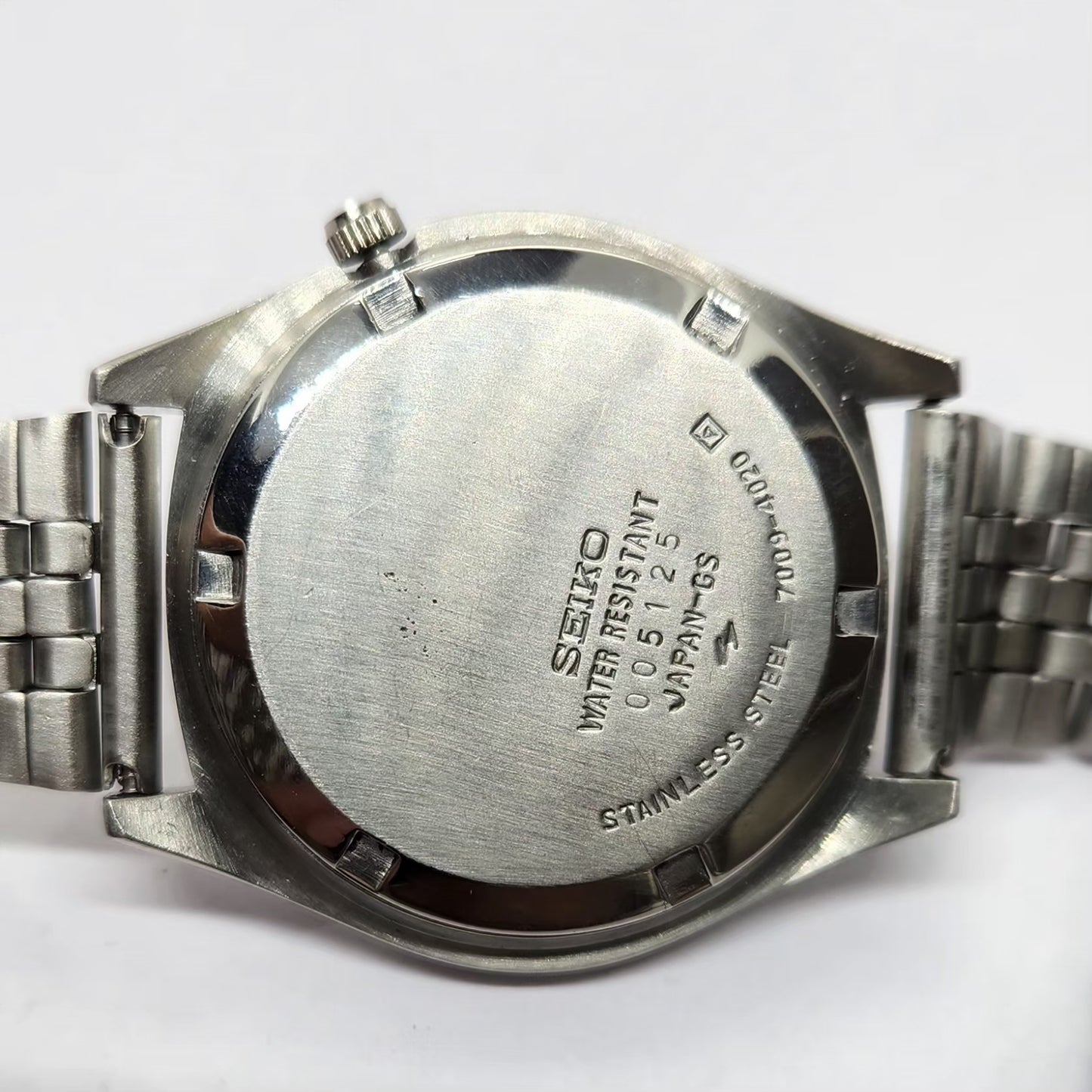 Vintage 1981 Original Seiko 5 Automatic 7009-4020 Silver face 17 Jewels Day-Date Japanese Men's Wrist Watch OG216