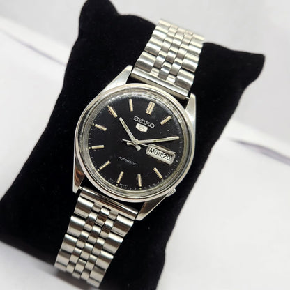 Vintage 1983 Original Seiko 5 Automatic 6309-8800 Black face 17 Jewels Day-Date Japanese Men's Wrist Watch OG217