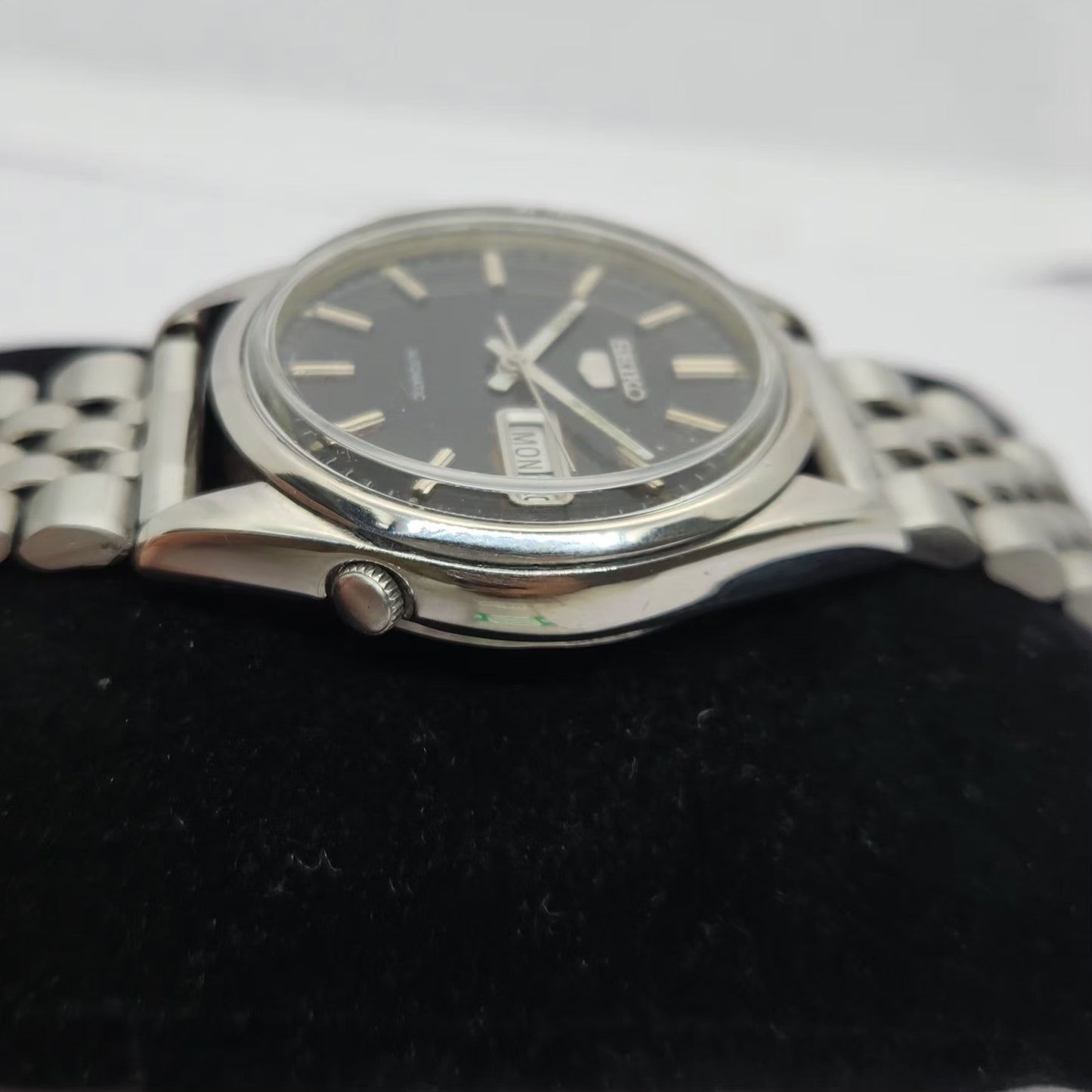 Vintage 1983 Original Seiko 5 Automatic 6309-8800 Black face 17 Jewels Day-Date Japanese Men's Wrist Watch OG217