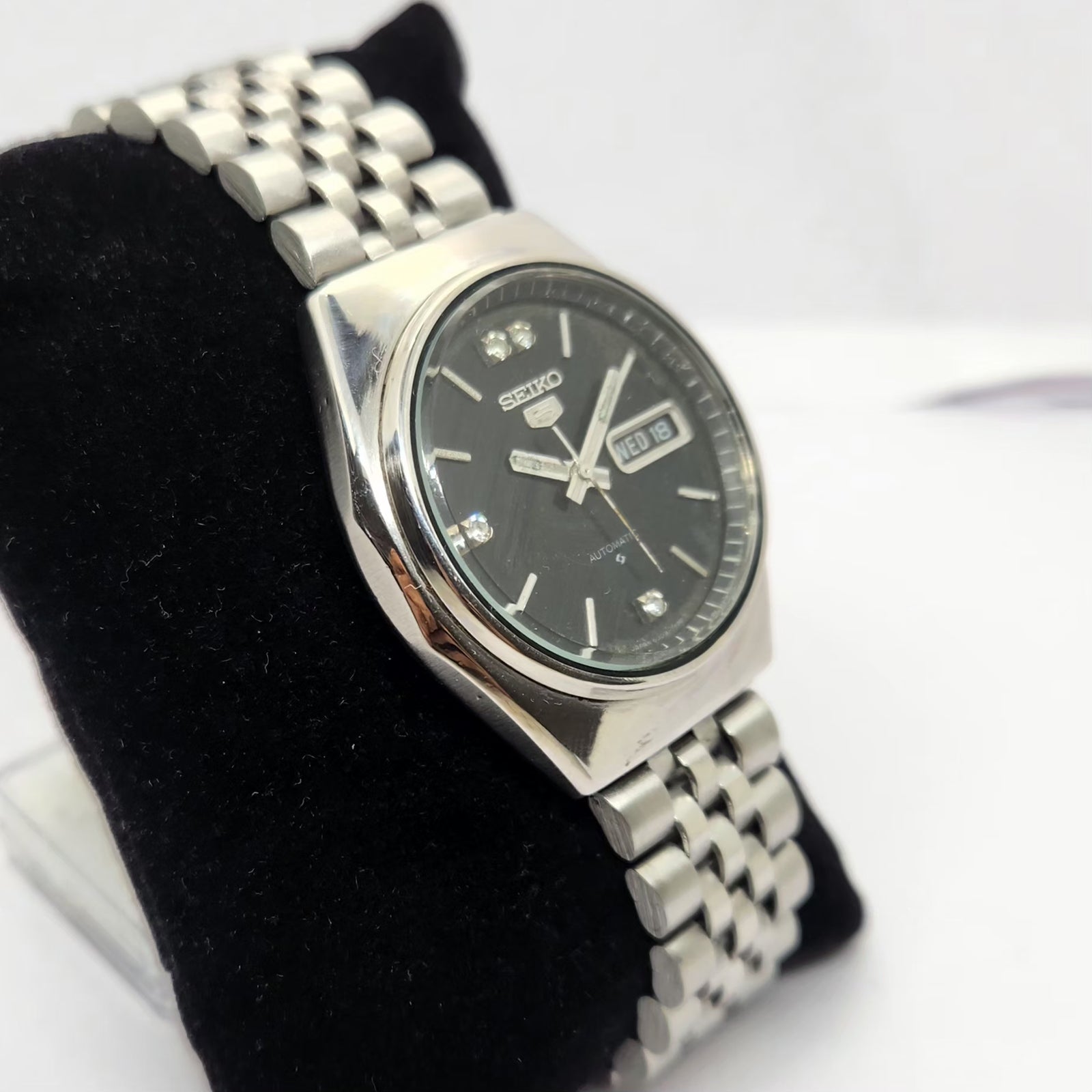 Vintage 1981 Original Seiko 5 Automatic 6309-7200 Black face 17 Jewels Day-Date Japanese Men's Wrist Watch OG219