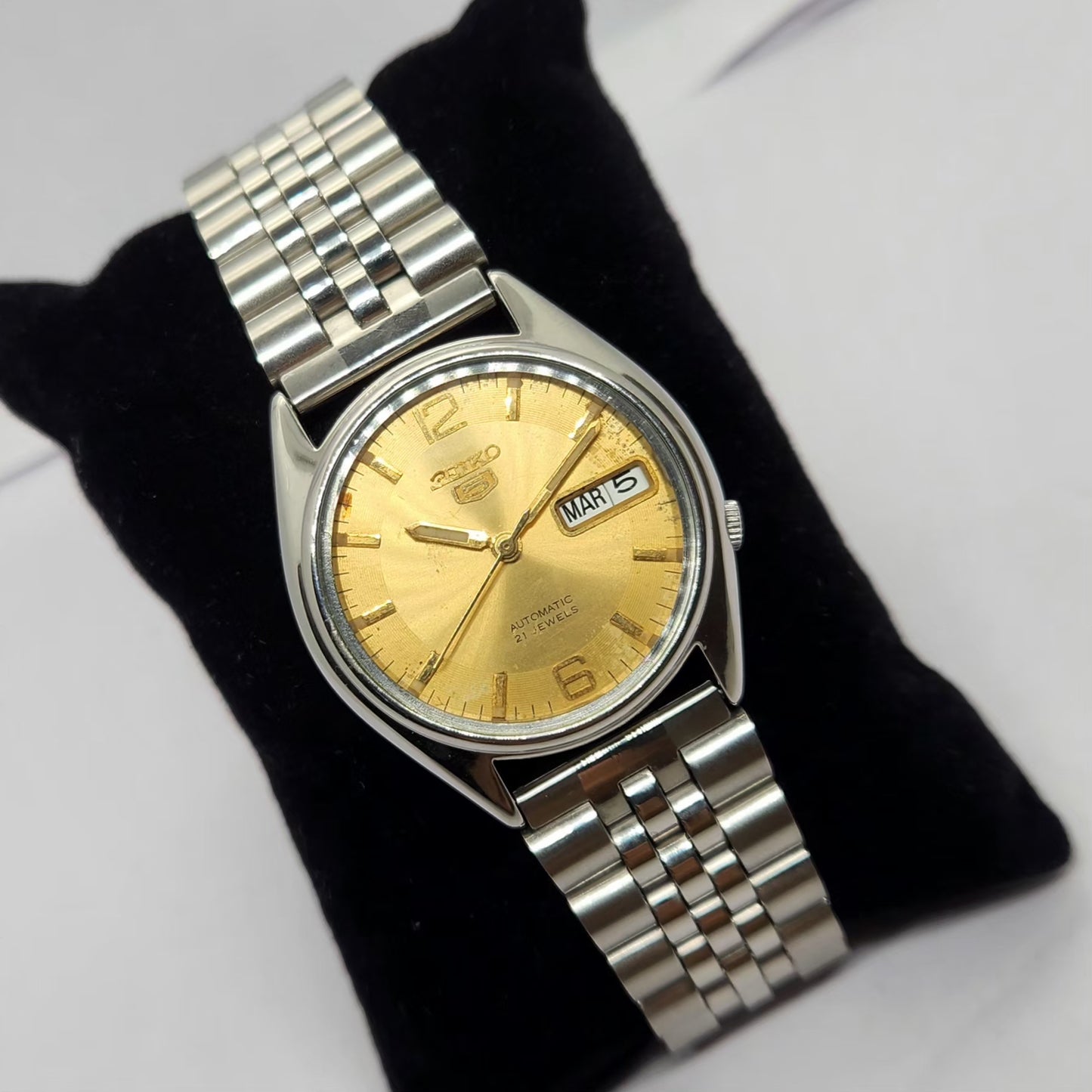 Vintage 1996 Original Seiko 5 Automatic 7s26-6000 Gold face 21 Jewels Day-Date Japanese Men's Wrist Watch OG223