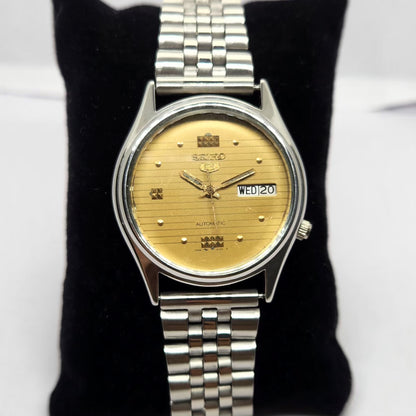 Vintage 1981 Original Seiko 5 Automatic 7009-3100 Gold face 17 Jewels Day-Date Japanese Men's Wrist Watch OG225