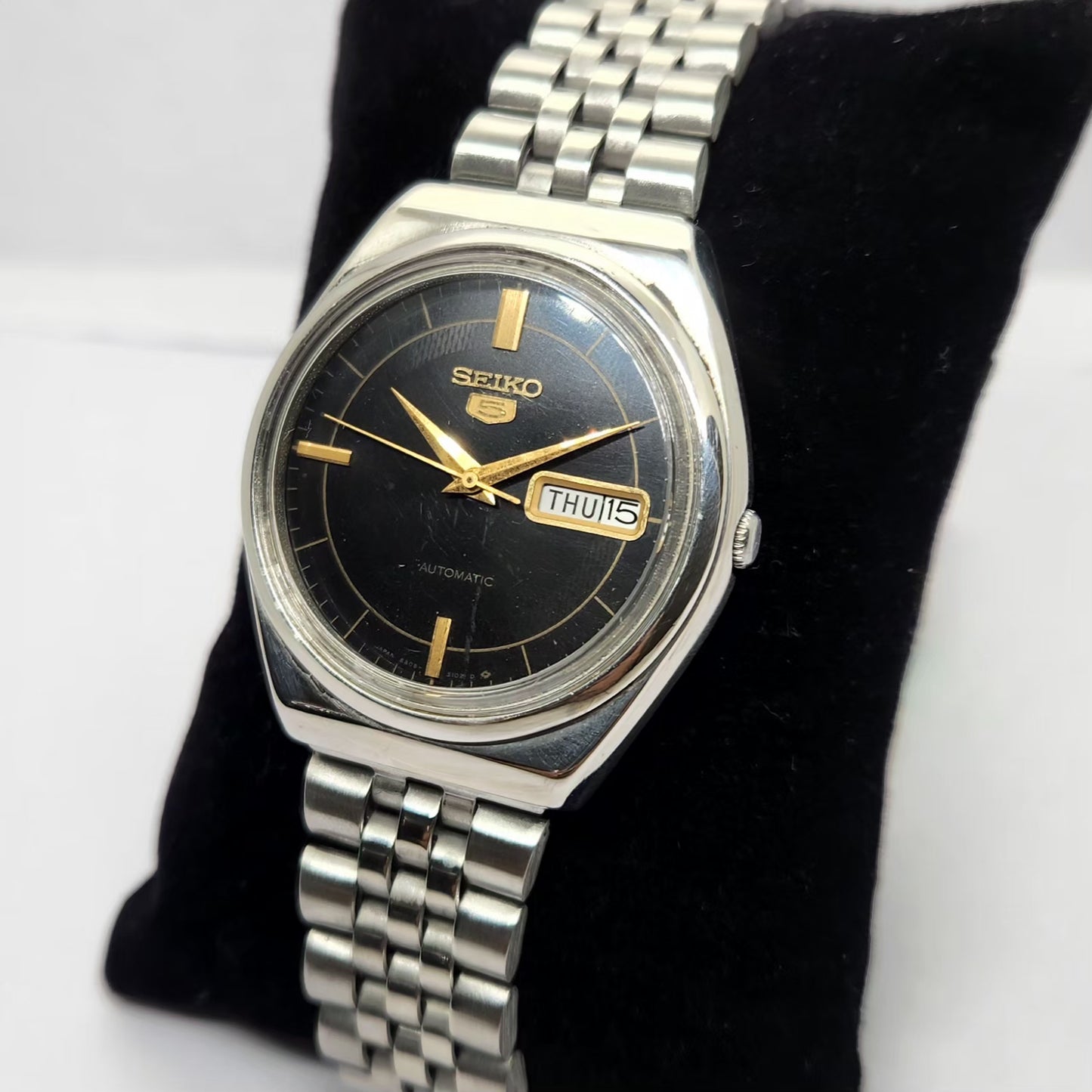 Vintage 1984 Original Seiko 5 Automatic 6309-8930 Black face 17 Jewels Day-Date Japanese Men's Wrist Watch OG227
