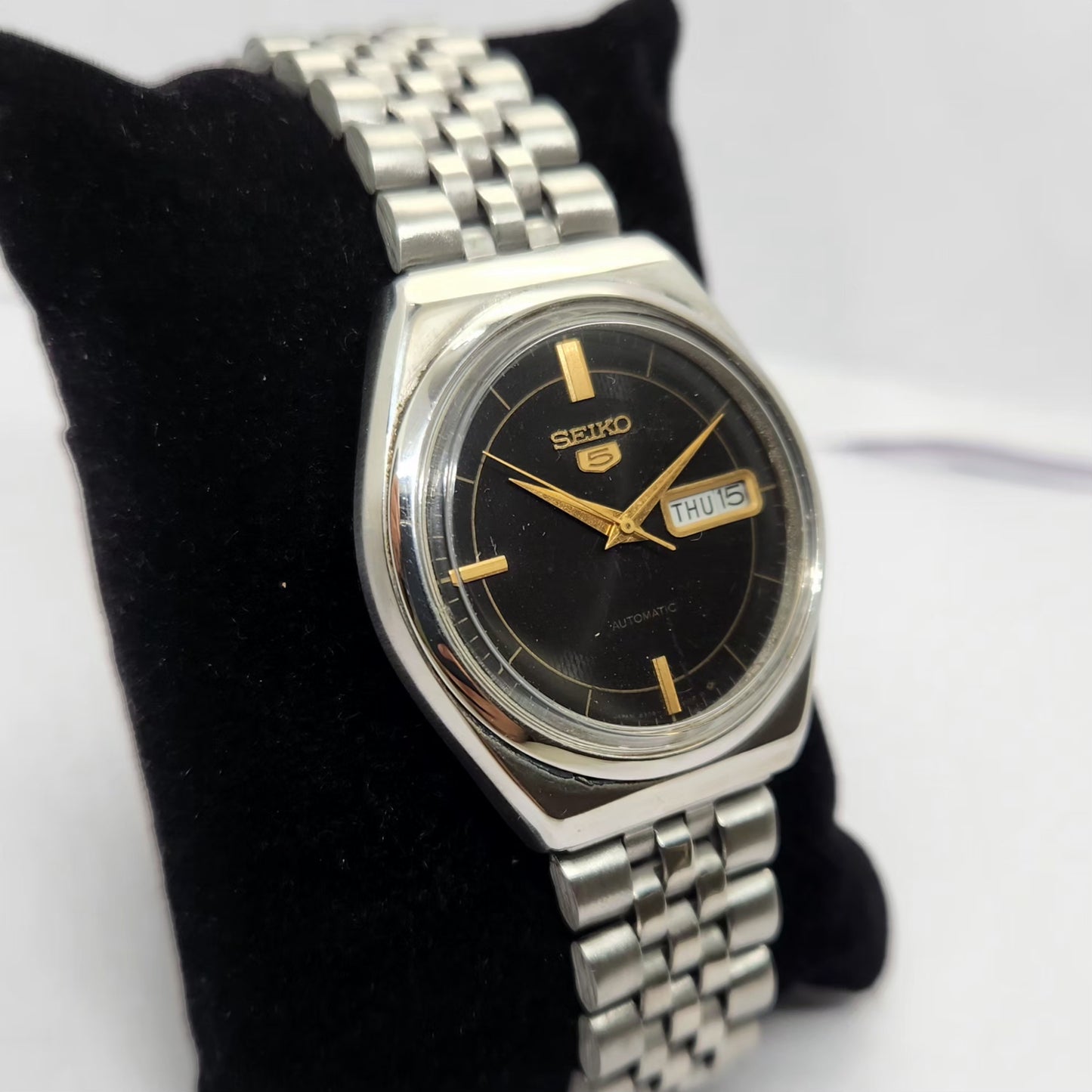 Vintage 1984 Original Seiko 5 Automatic 6309-8930 Black face 17 Jewels Day-Date Japanese Men's Wrist Watch OG227