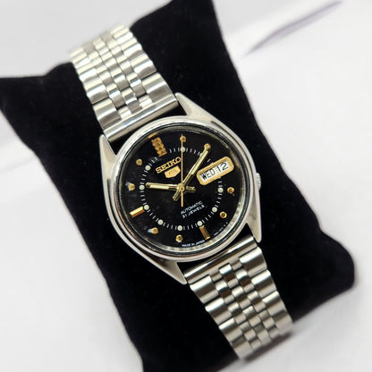 Vintage 1999 Original Seiko 5 Automatic 7s26-8000 Black face 21 Jewels Day-Date Japanese Men's Wrist Watch OG228