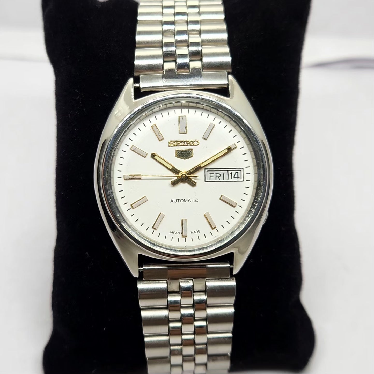 Vintage 1981 Original Seiko 5 Automatic 6309-5450 White face 17 Jewels Day-Date Japanese Men's Wrist Watch OG230
