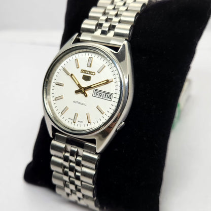 Vintage 1981 Original Seiko 5 Automatic 6309-5450 White face 17 Jewels Day-Date Japanese Men's Wrist Watch OG230
