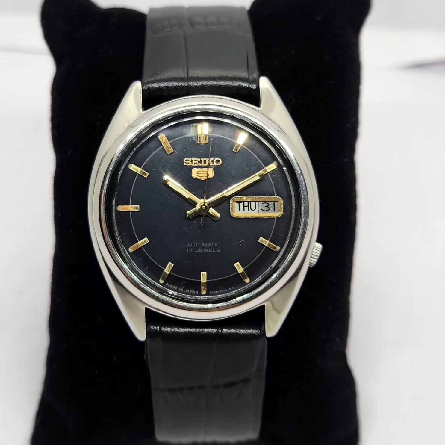 Vintage 1976 Original Seiko 5 Automatic 6309-8840 Black face 17 Jewels Day-Date Japanese Men's Wrist Watch OG231