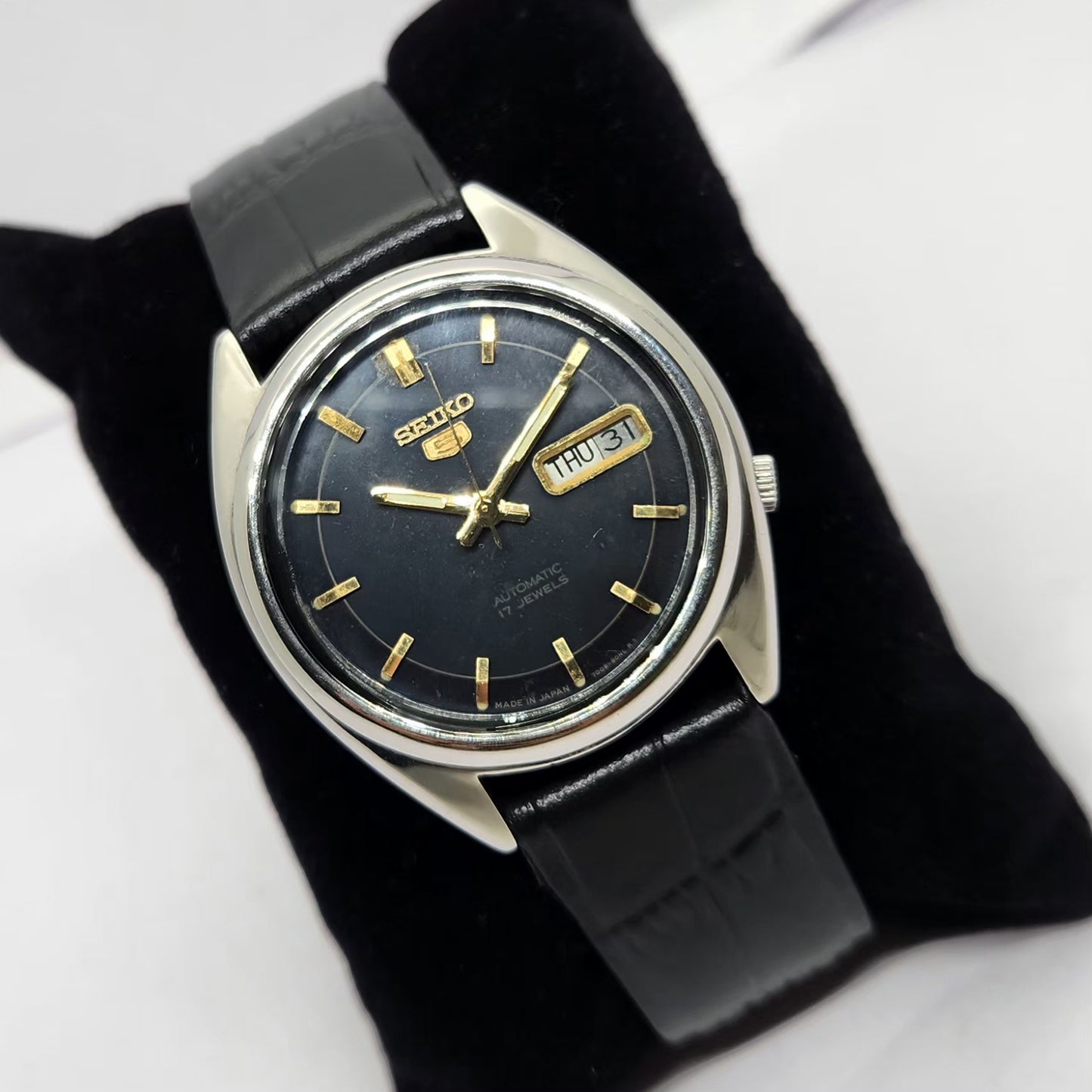 Vintage 1976 Original Seiko 5 Automatic 6309-8840 Black face 17 Jewels Day-Date Japanese Men's Wrist Watch OG231