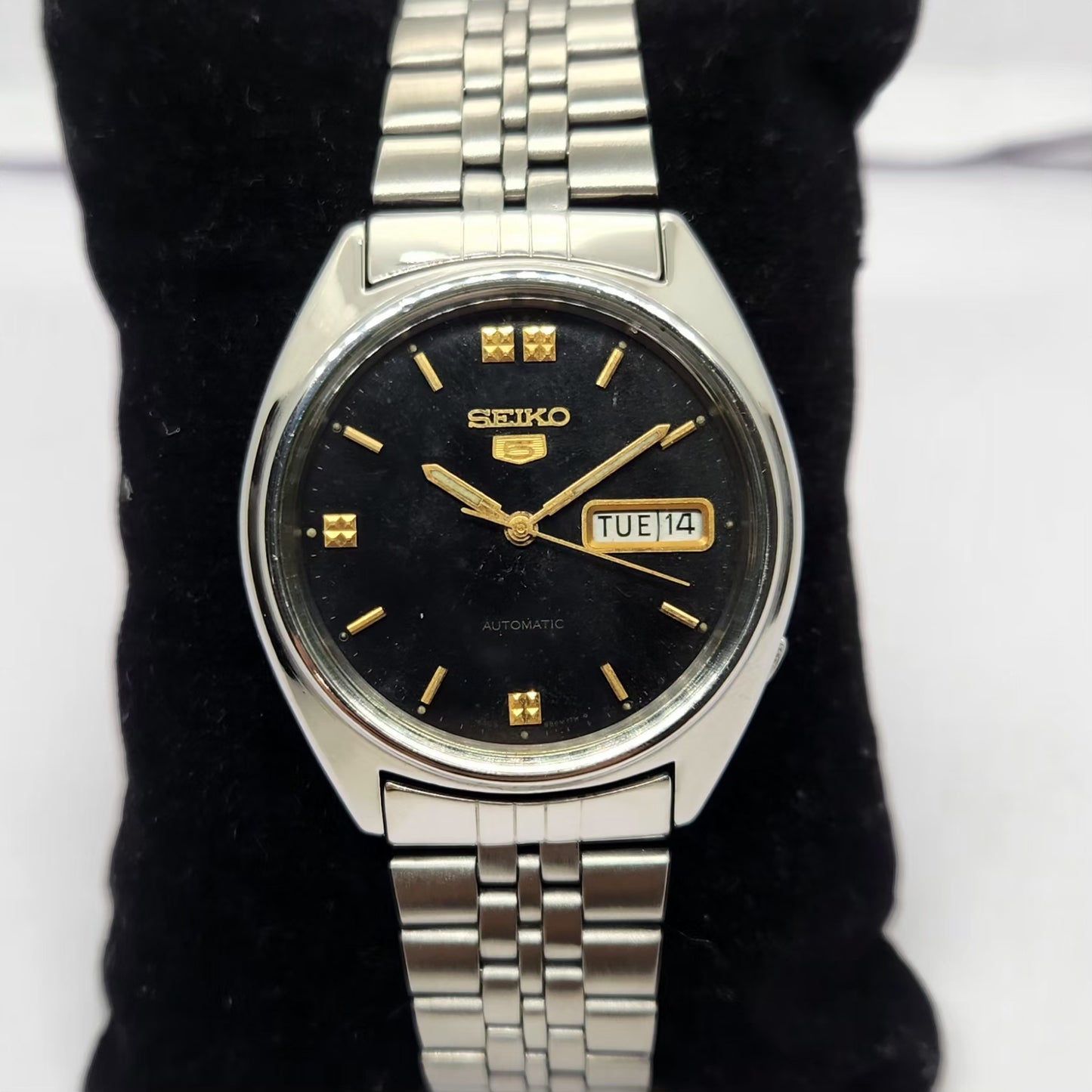 Vintage 1985 Original Seiko 5 Automatic 6309-523A Black face 17 Jewels Day-Date Japanese Men's Wrist Watch OG238