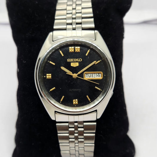 Vintage 1985 Original Seiko 5 Automatic 6309-523A Black face 17 Jewels Day-Date Japanese Men's Wrist Watch OG238