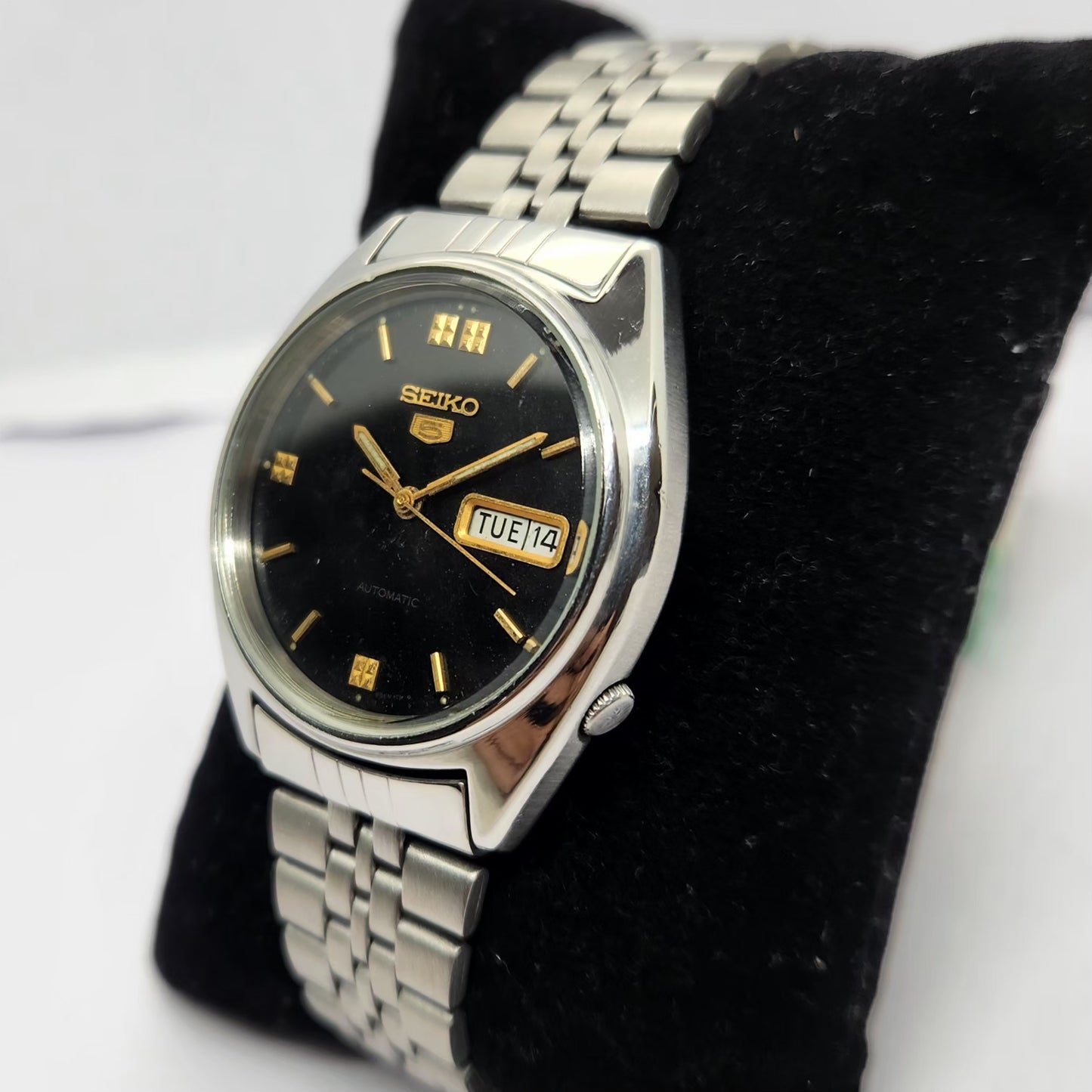 Vintage 1985 Original Seiko 5 Automatic 6309-523A Black face 17 Jewels Day-Date Japanese Men's Wrist Watch OG238