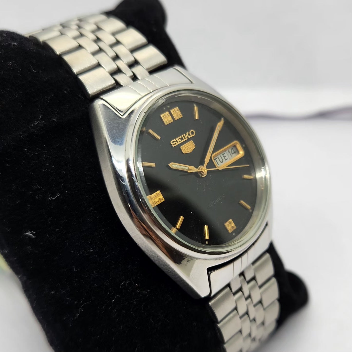 Vintage 1985 Original Seiko 5 Automatic 6309-523A Black face 17 Jewels Day-Date Japanese Men's Wrist Watch OG238