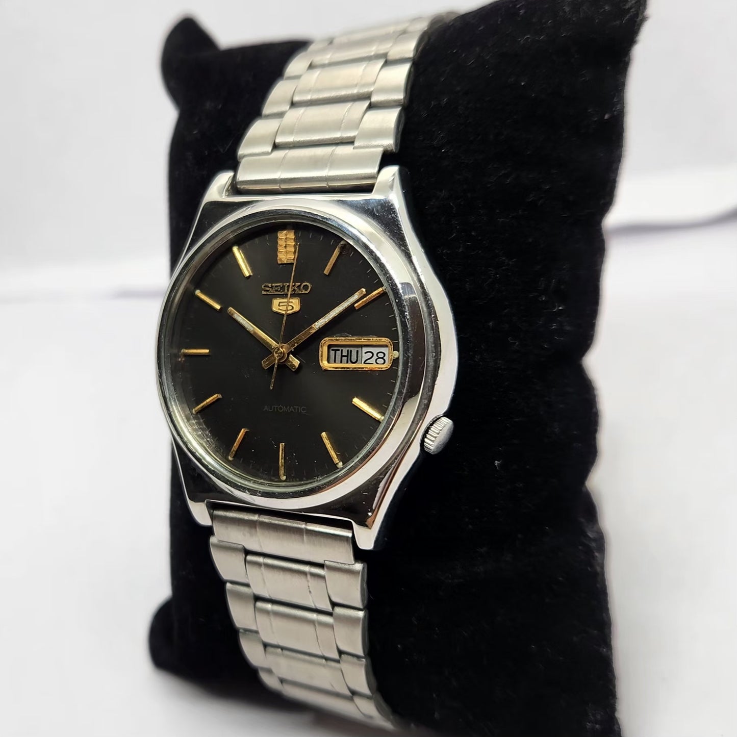 Vintage 1984 Original Seiko 5 Automatic 7009-3170 Black face 17 Jewels Day-Date Japanese Men's Wrist Watch OG239