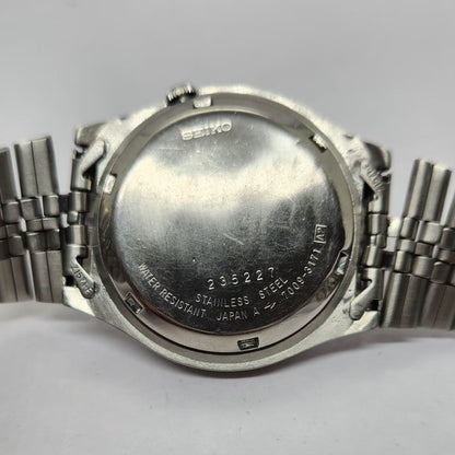 Vintage 1982 Original Seiko 5 Automatic 7009-3171 Black face 17 Jewels Day-Date Japanese Men's Wrist Watch OG241