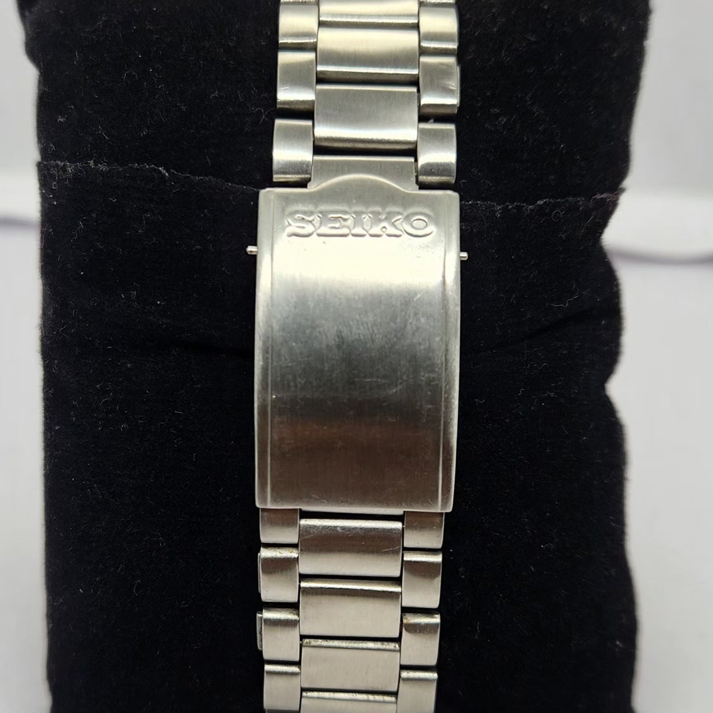Vintage 1982 Original Seiko 5 Automatic 7009-3071 Blue face 17 Jewels Day-Date Japanese Men's Wrist Watch OG243