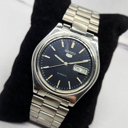 Vintage 1997 Original Seiko 5 Automatic 7S26-3040 Black face 21 Jewels Day-Date Japanese Men's Wrist Watch OG244