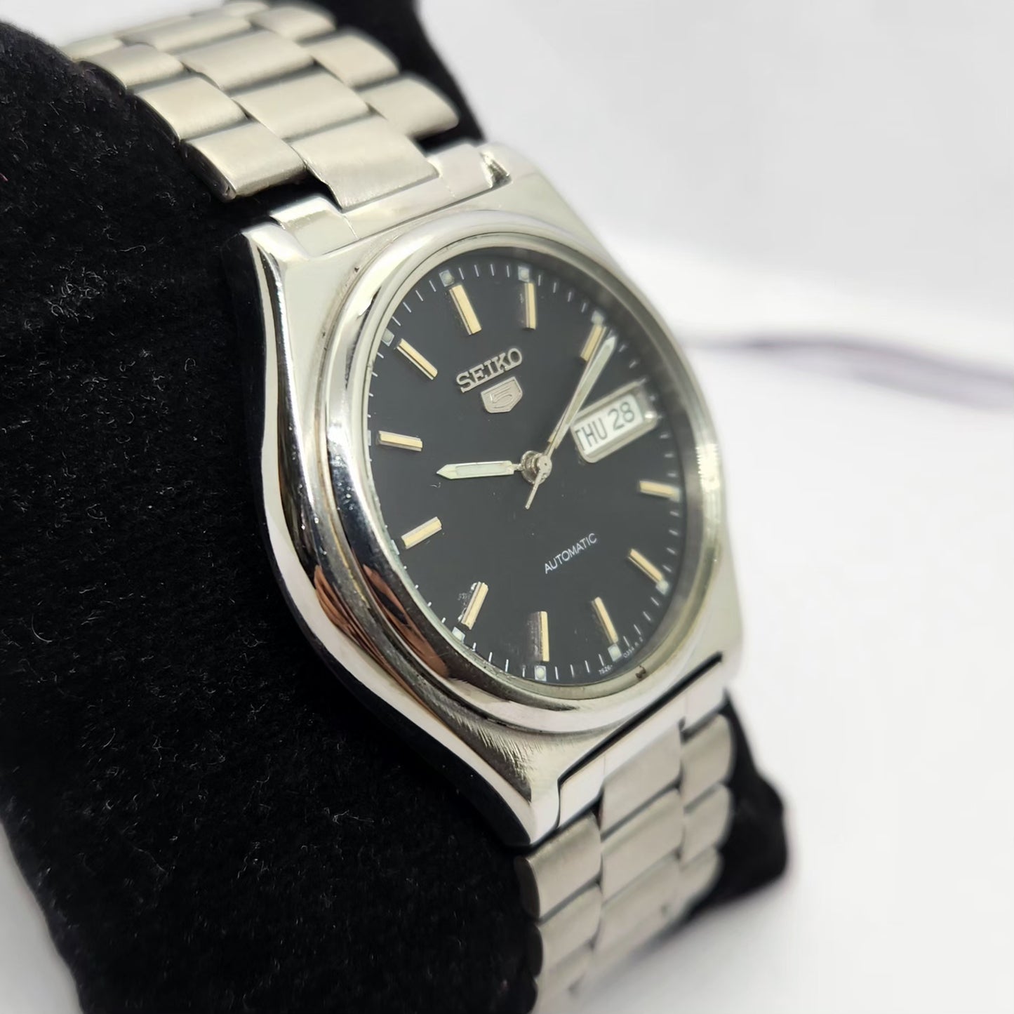 Vintage 1997 Original Seiko 5 Automatic 7S26-3040 Black face 21 Jewels Day-Date Japanese Men's Wrist Watch OG244