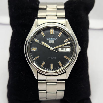Vintage 1984 Original Seiko 5 Automatic 6309-7320 Black face 17 Jewels Day-Date Japanese Men's Wrist Watch OG245
