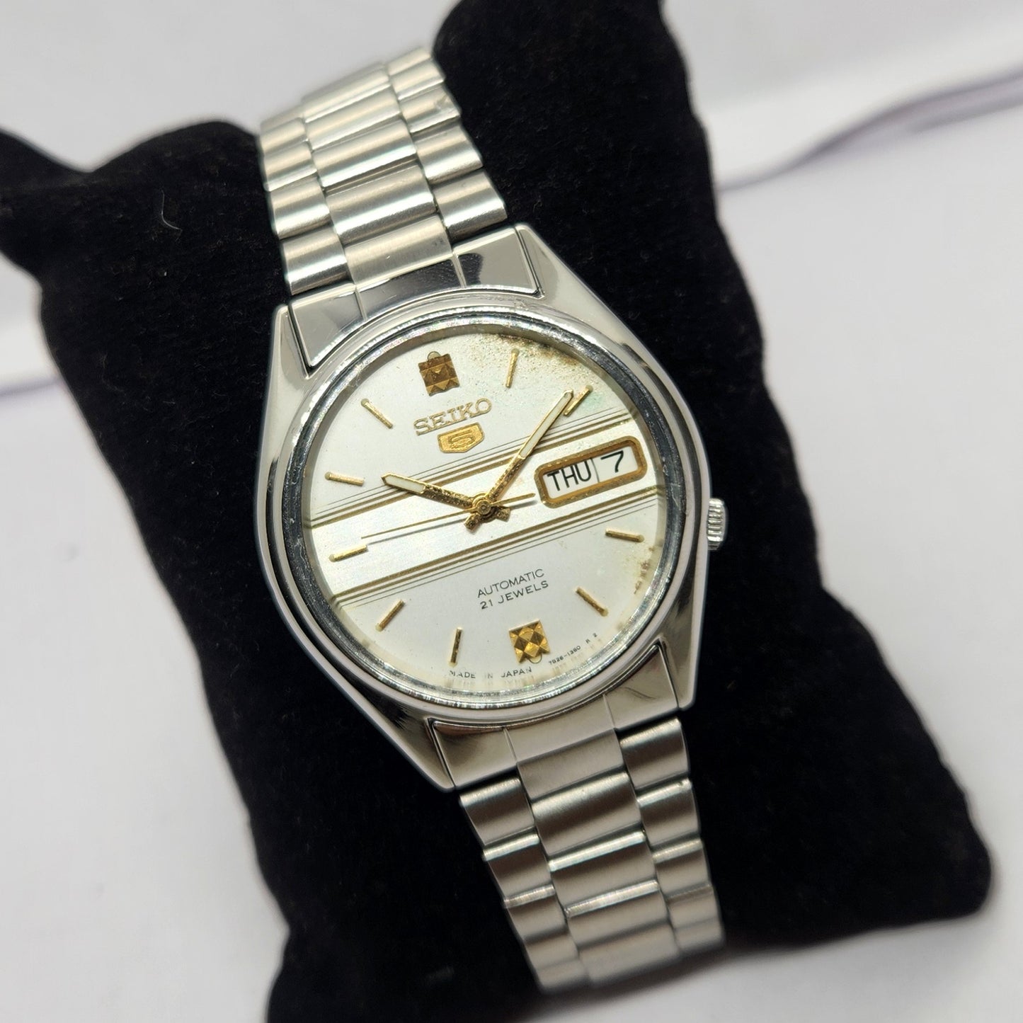 Vintage 1996 Original Seiko 5 Automatic 7s26-3040 Silver face 17 Jewels Day-Date Japanese Men's Wrist Watch OG246
