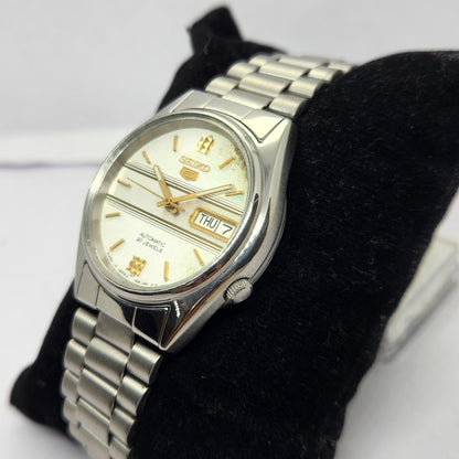 Vintage 1996 Original Seiko 5 Automatic 7s26-3040 Silver face 17 Jewels Day-Date Japanese Men's Wrist Watch OG246