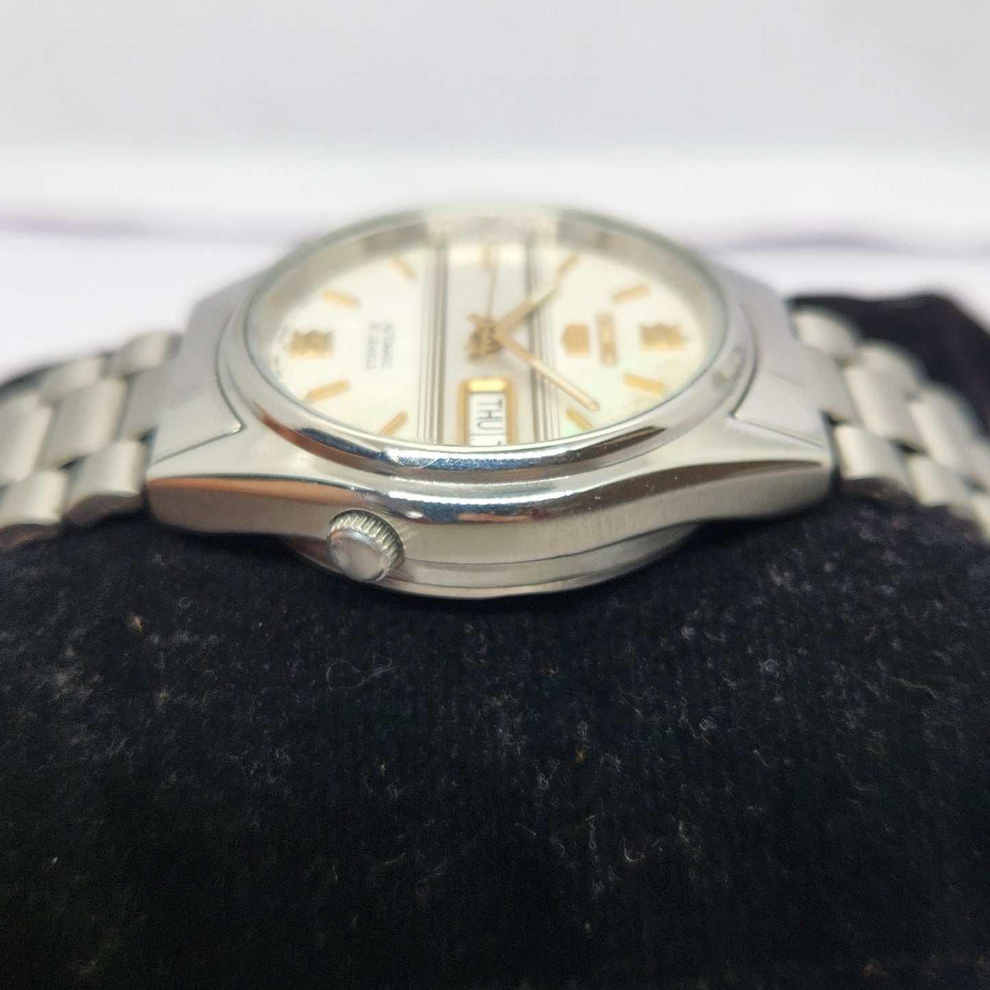 Vintage 1996 Original Seiko 5 Automatic 7s26-3040 Silver face 17 Jewels Day-Date Japanese Men's Wrist Watch OG246