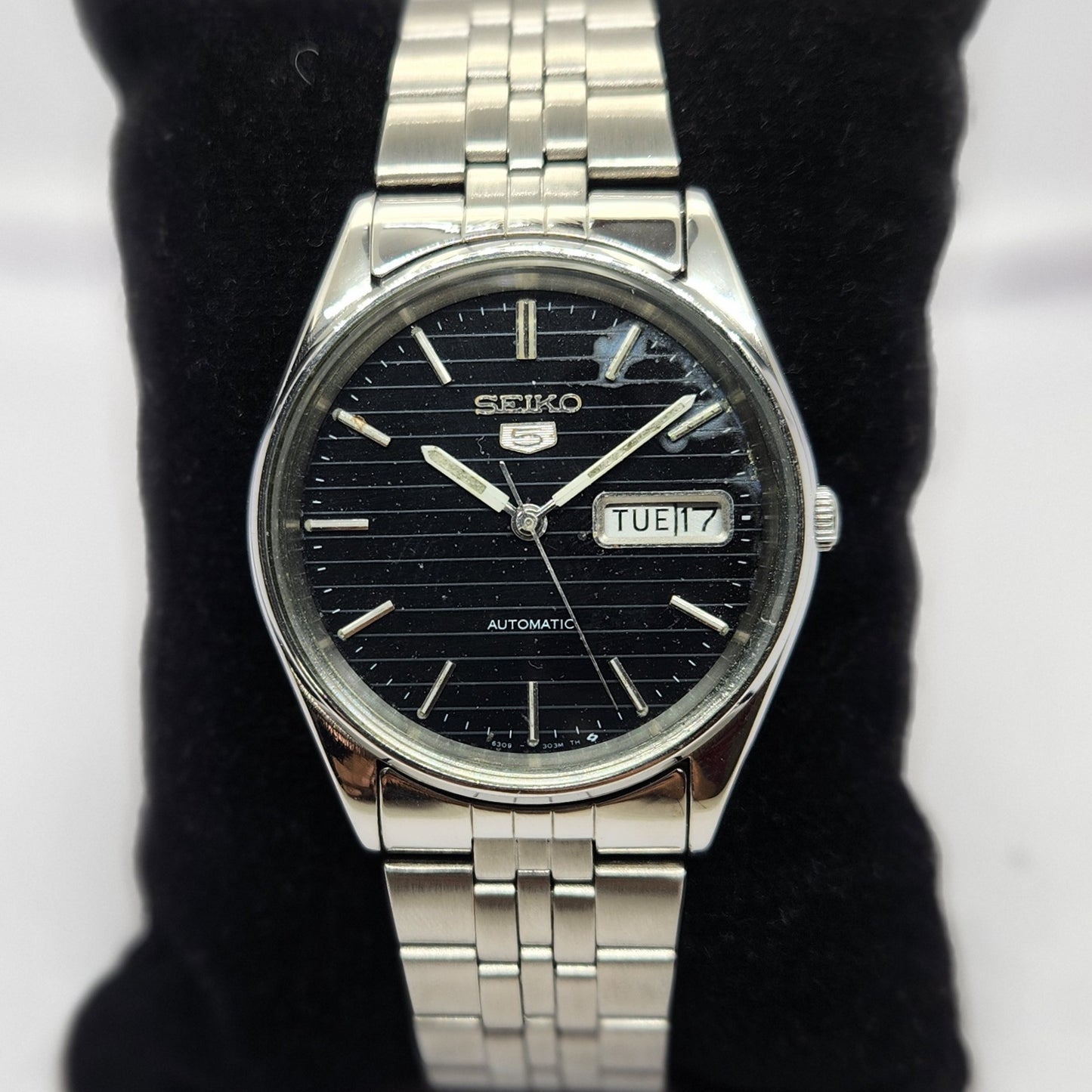 Vintage 1983 Original Seiko 5 Automatic 6309-8900 Black face 17 Jewels Day-Date Japanese Men's Wrist Watch OG249