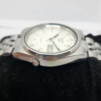 Vintage 1997 Original Seiko 5 Automatic 7S26-8760 Silver face 21 Jewels Day-Date Japanese Men's Wrist Watch OG250