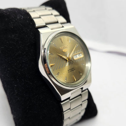 Vintage 1997 Original Seiko 5 Automatic 7S26-3100 Gold face 21 Jewels Day-Date Japanese Men's Wrist Watch OG252