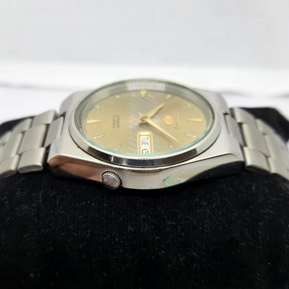Vintage 1997 Original Seiko 5 Automatic 7S26-3100 Gold face 21 Jewels Day-Date Japanese Men's Wrist Watch OG252