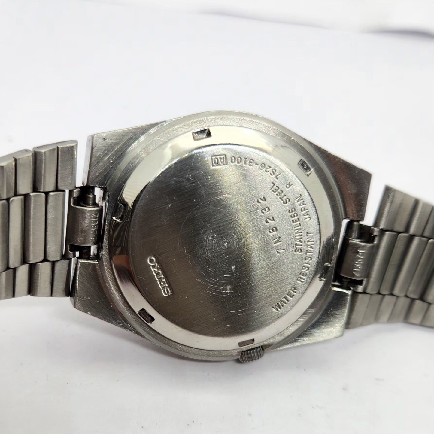 Vintage 1997 Original Seiko 5 Automatic 7S26-3100 Gold face 21 Jewels Day-Date Japanese Men's Wrist Watch OG252