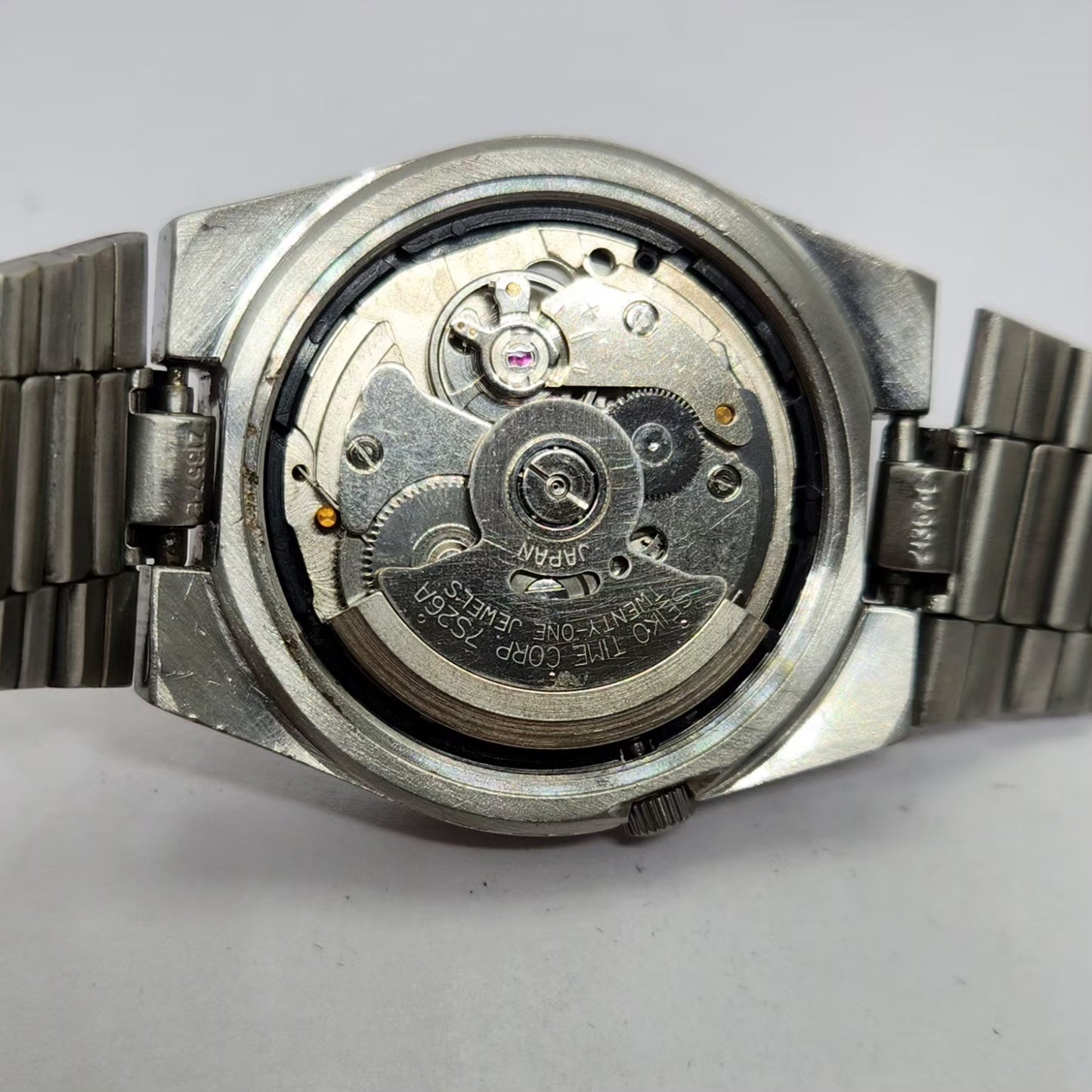 Vintage 1997 Original Seiko 5 Automatic 7S26-3100 Gold face 21 Jewels Day-Date Japanese Men's Wrist Watch OG252