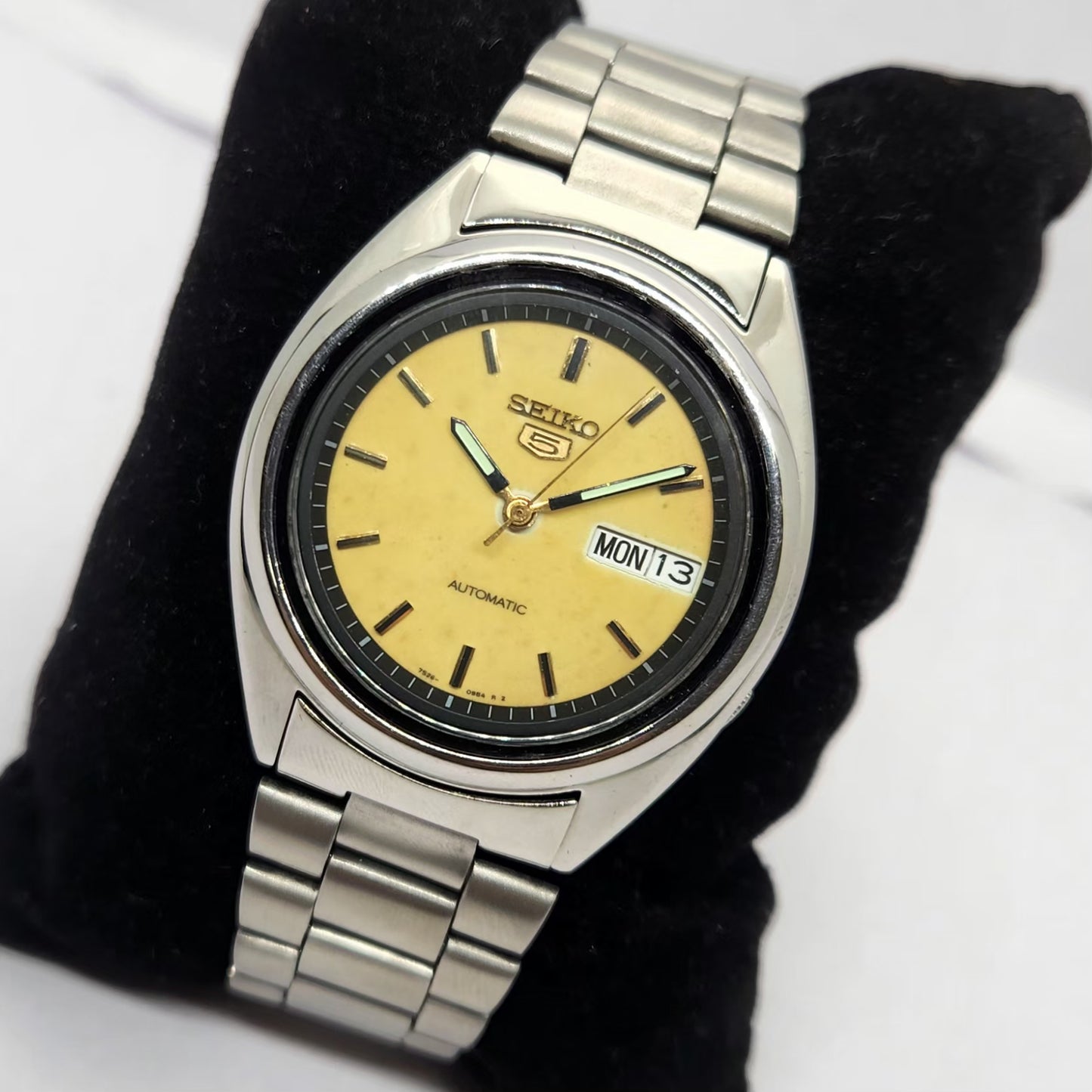 Vintage 1999 Original Seiko 5 Automatic 7S26-3040 Gold face 21 Jewels Day-Date Japanese Men's Wrist Watch OG253