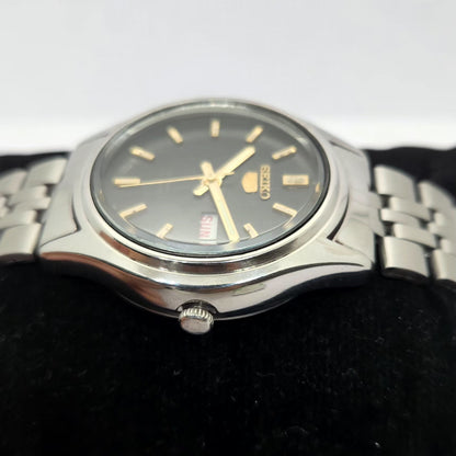 Vintage 1981 Original Seiko 5 Automatic 6309-5450 Black face 17 Jewels Day-Date Japanese Men's Wrist Watch OG255