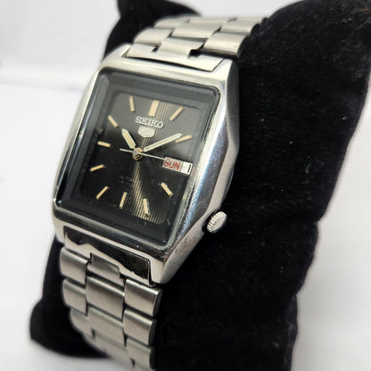 Vintage 1975 Original Seiko 5 Automatic 7019-5170 Black face 21 Jewels Day-Date Japanese Men's Wrist Watch OG257