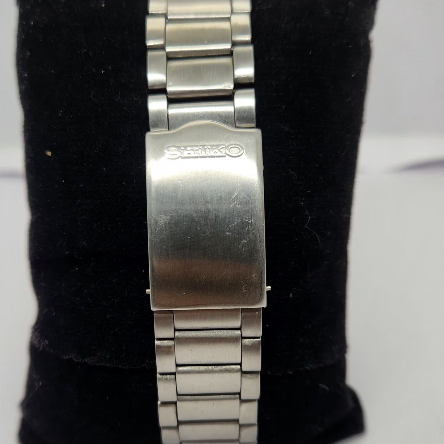 Vintage 1983 Original Seiko 5 Automatic 6309-5820 Black face 17 Jewels Day-Date Japanese Men's Wrist Watch OG258