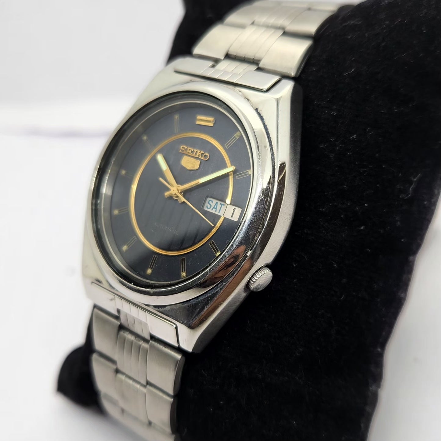 Vintage 1974 Original Seiko 5 Automatic 7019-8180 Black face 21 Jewels Day-Date Japanese Men's Wrist Watch OG261