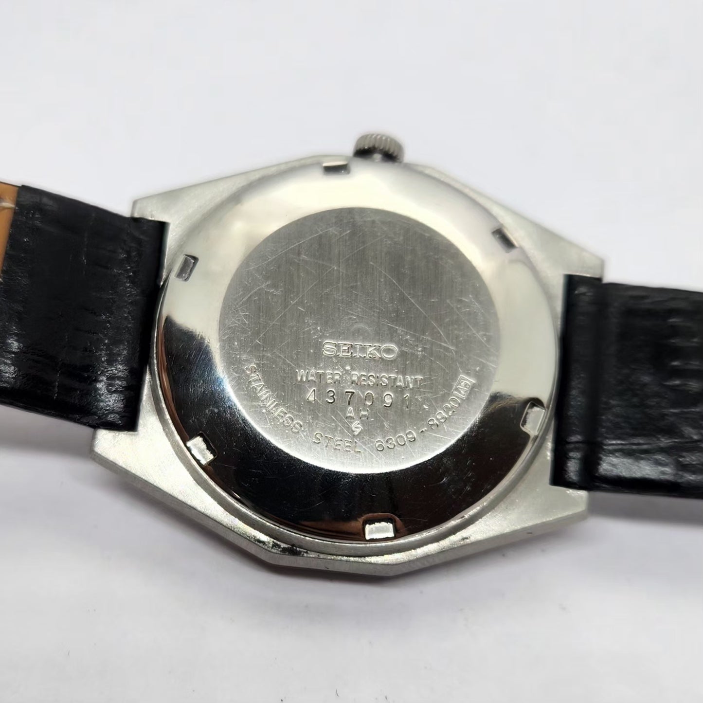 Vintage 1984 Original Seiko 5 Automatic 6309-8820 Black face 17 Jewels Day-Date Japanese Men's Wrist Watch OG264