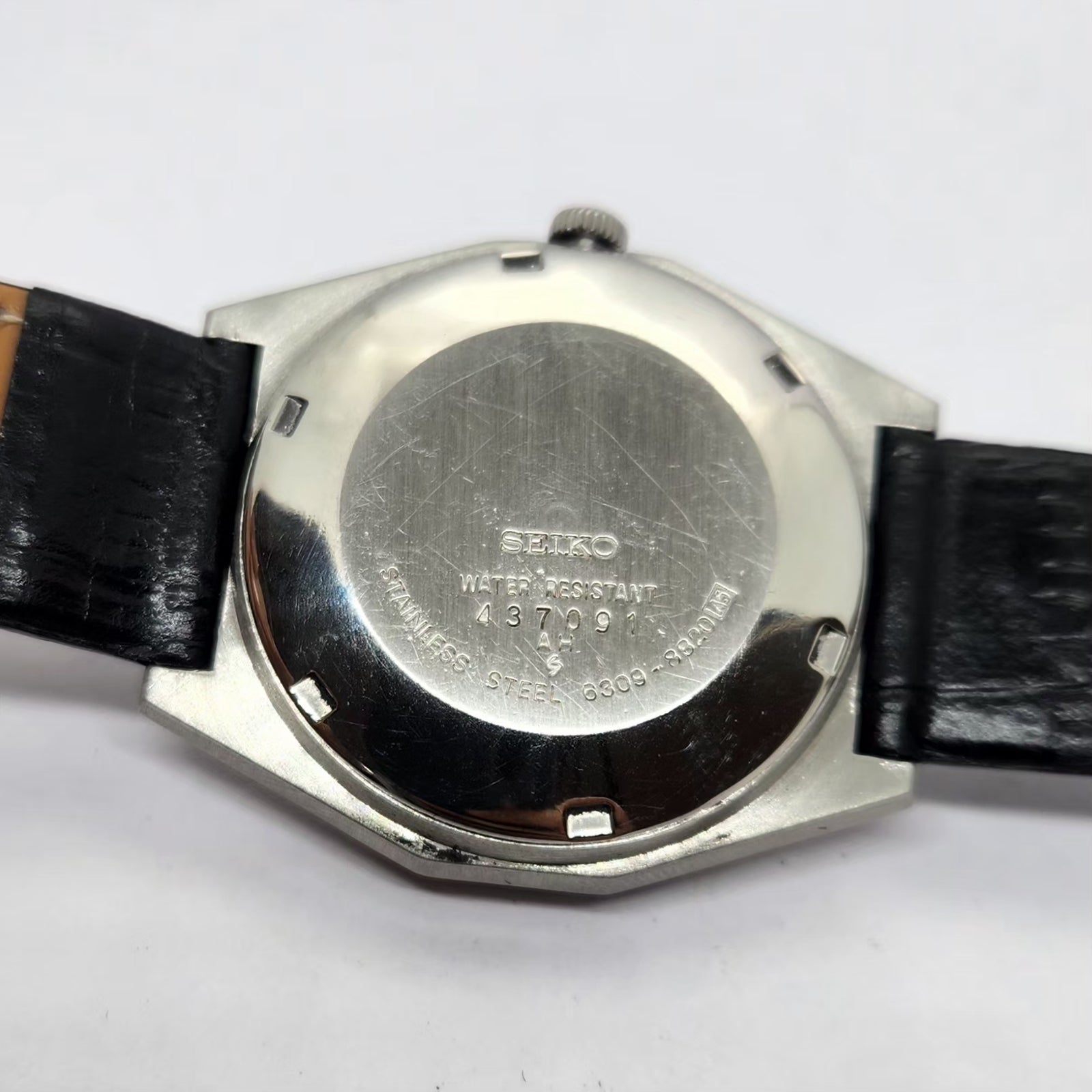 Vintage 1984 Original Seiko 5 Automatic 6309-8820 Black face 17 Jewels Day-Date Japanese Men's Wrist Watch OG264