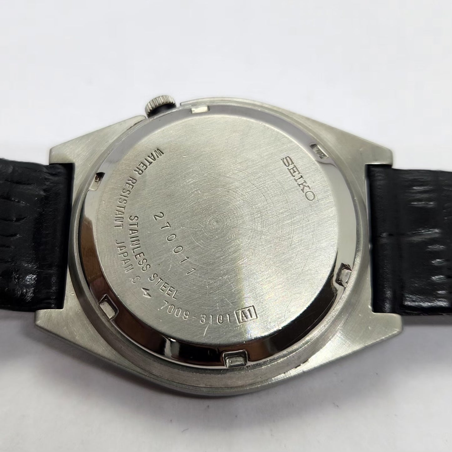 Vintage 1982 Original Seiko 5 Automatic 7009-3101 Black face 17 Jewels Day-Date Japanese Men's Wrist Watch OG267
