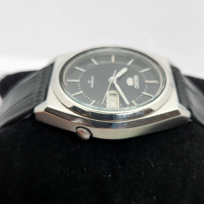 Vintage 1985 Original Seiko 5 Automatic 7009-3041 Black face 17 Jewels Day-Date Japanese Men's Wrist Watch OG268
