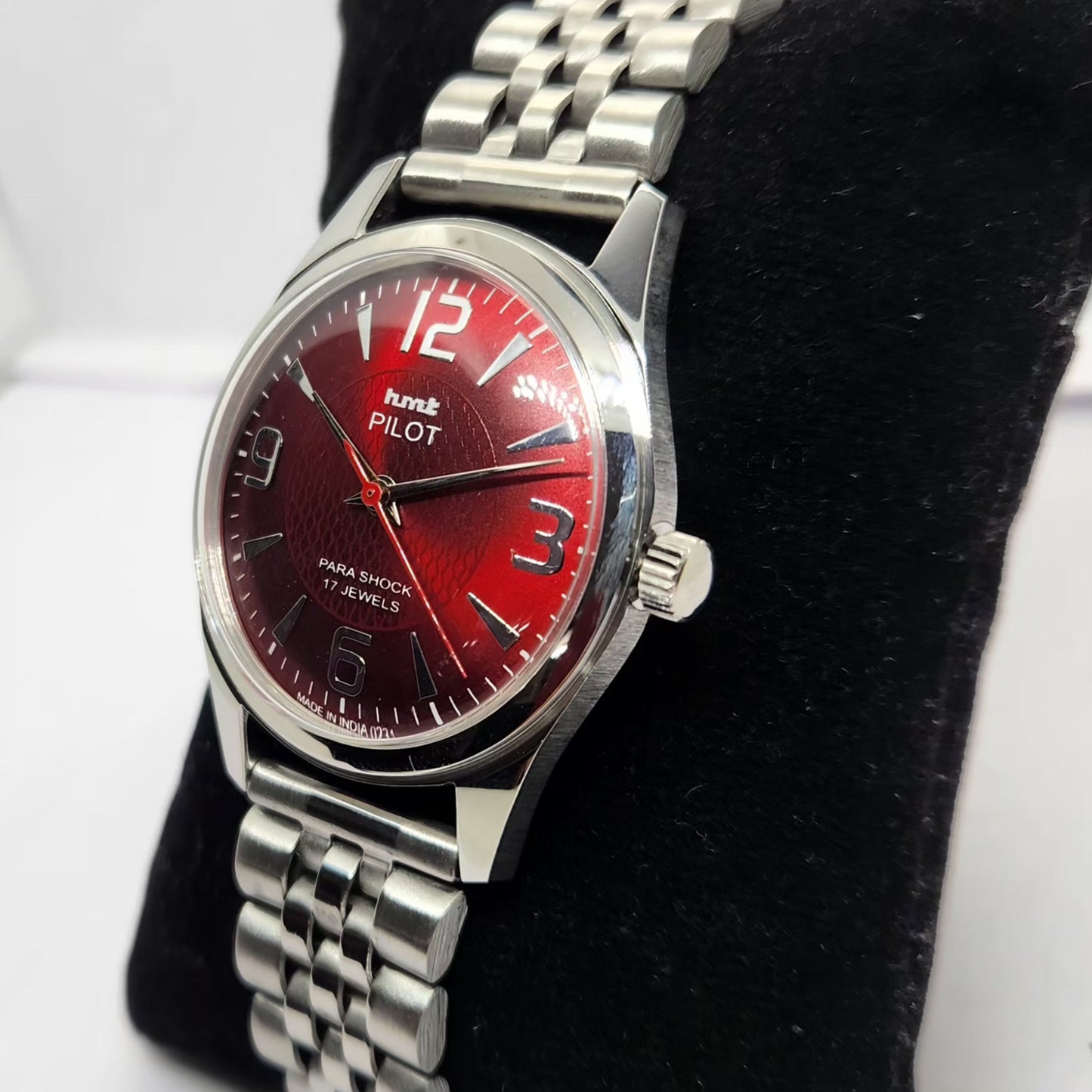 Vintage MOD HMT Pilot Hand Winding 17 Jewels Red Face Jubilee Bracelet Men's Wrist Watch G02