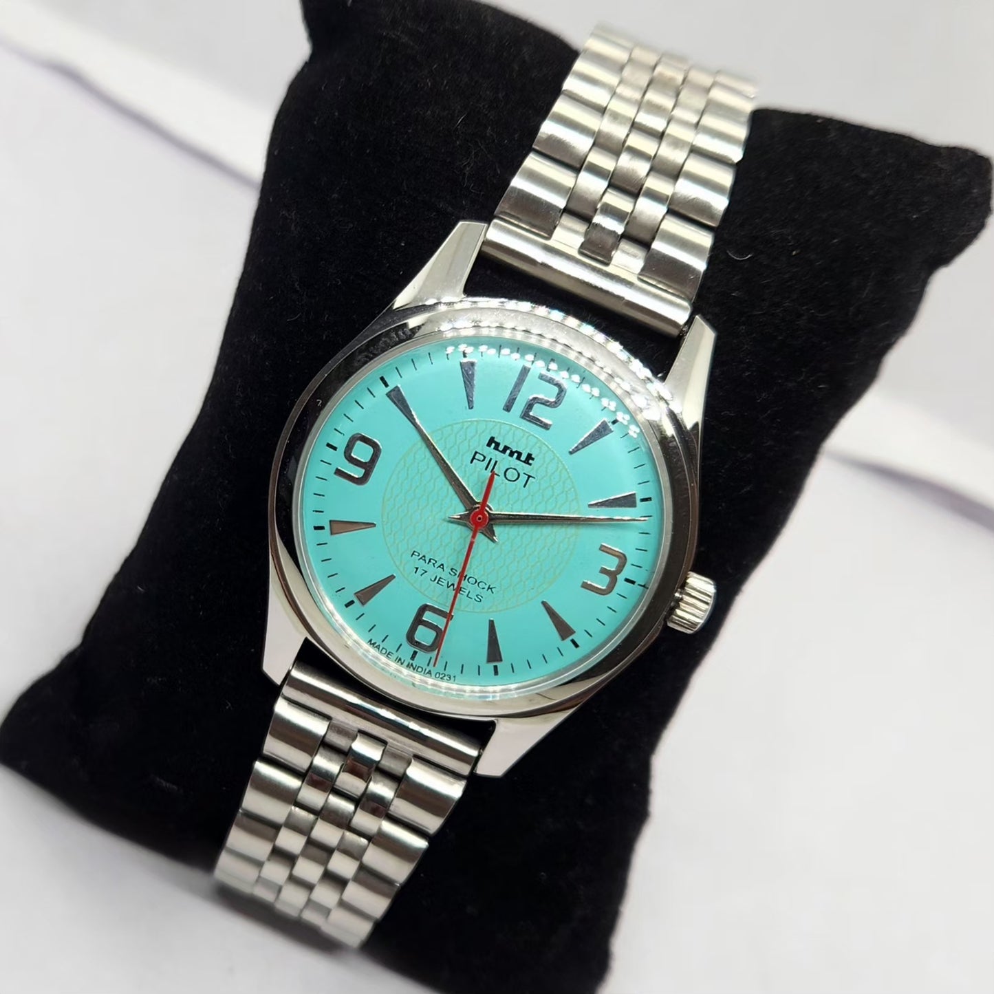 Vintage MOD HMT Pilot Hand Winding 17 Jewels Tiffany Blue Face Jubilee Bracelet Men's Wrist Watch G03
