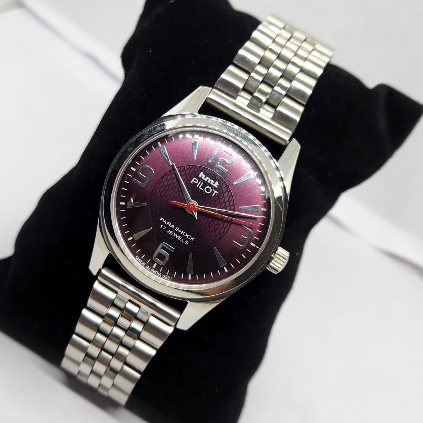 Vintage MOD HMT Pilot Hand Winding 17 Jewels Purple Face Jubilee Bracelet Men's Wrist Watch G04