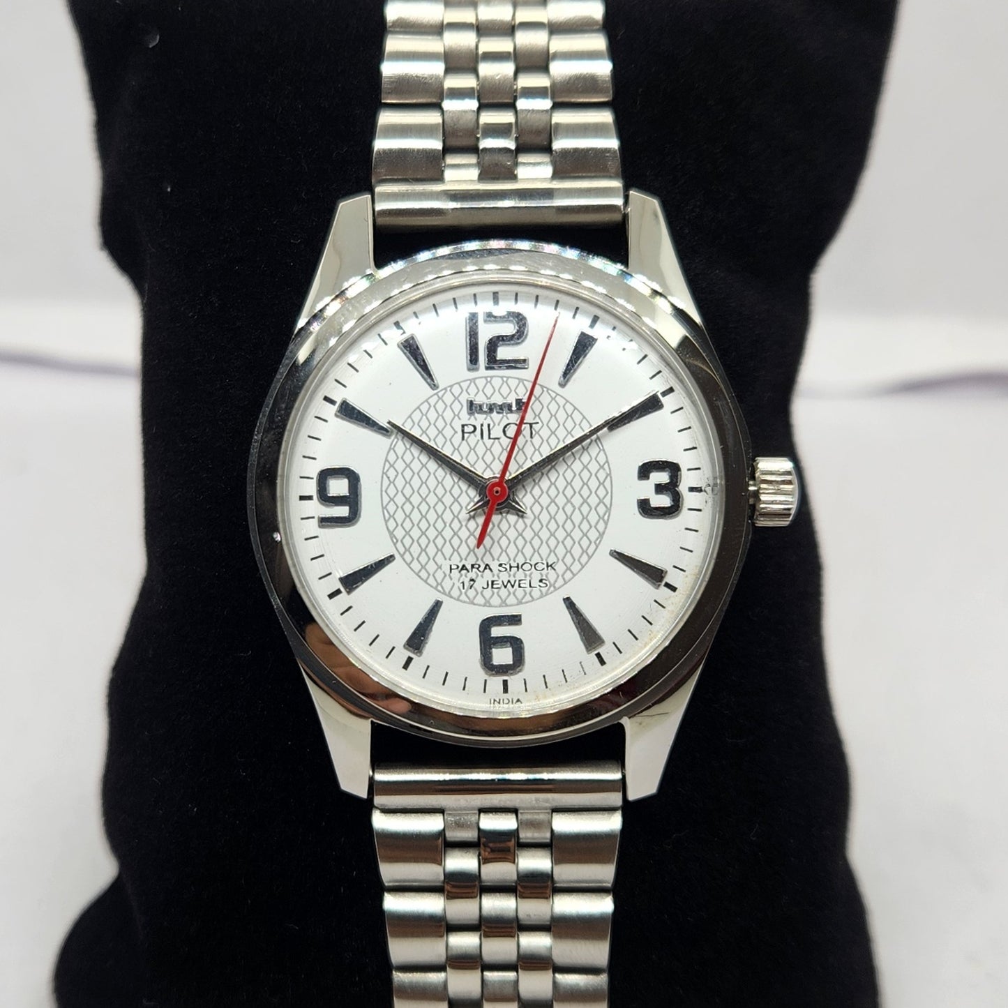 Vintage MOD HMT Pilot Hand Winding 17 Jewels White Face Jubilee Bracelet Men's Wrist Watch G05