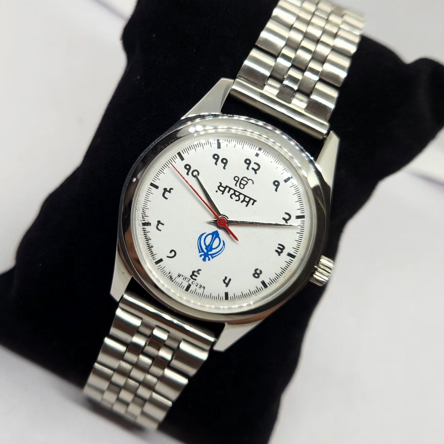 Vintage MOD HMT Punjabi Hand Winding 17 Jewels White Face Jubilee Bracelet Men's Wrist Watch G16