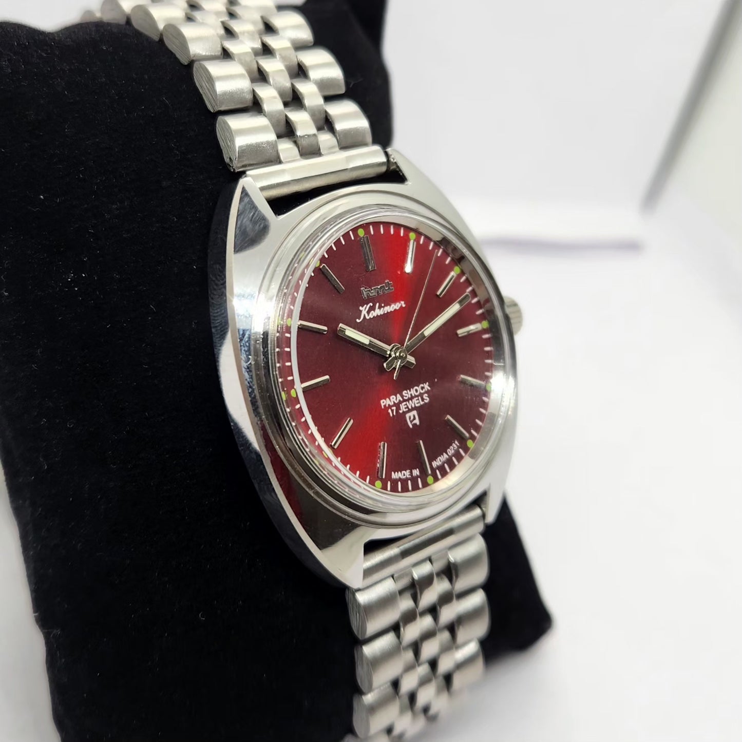 Vintage MOD HMT Kohinoor Hand Winding 17 Jewels Red Face Jubilee Bracelet Men's Wrist Watch G21